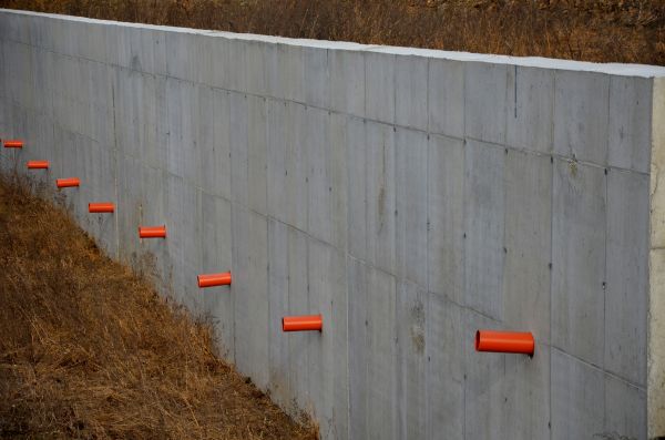 Cost of Retaining Wall Drainage in Littleton